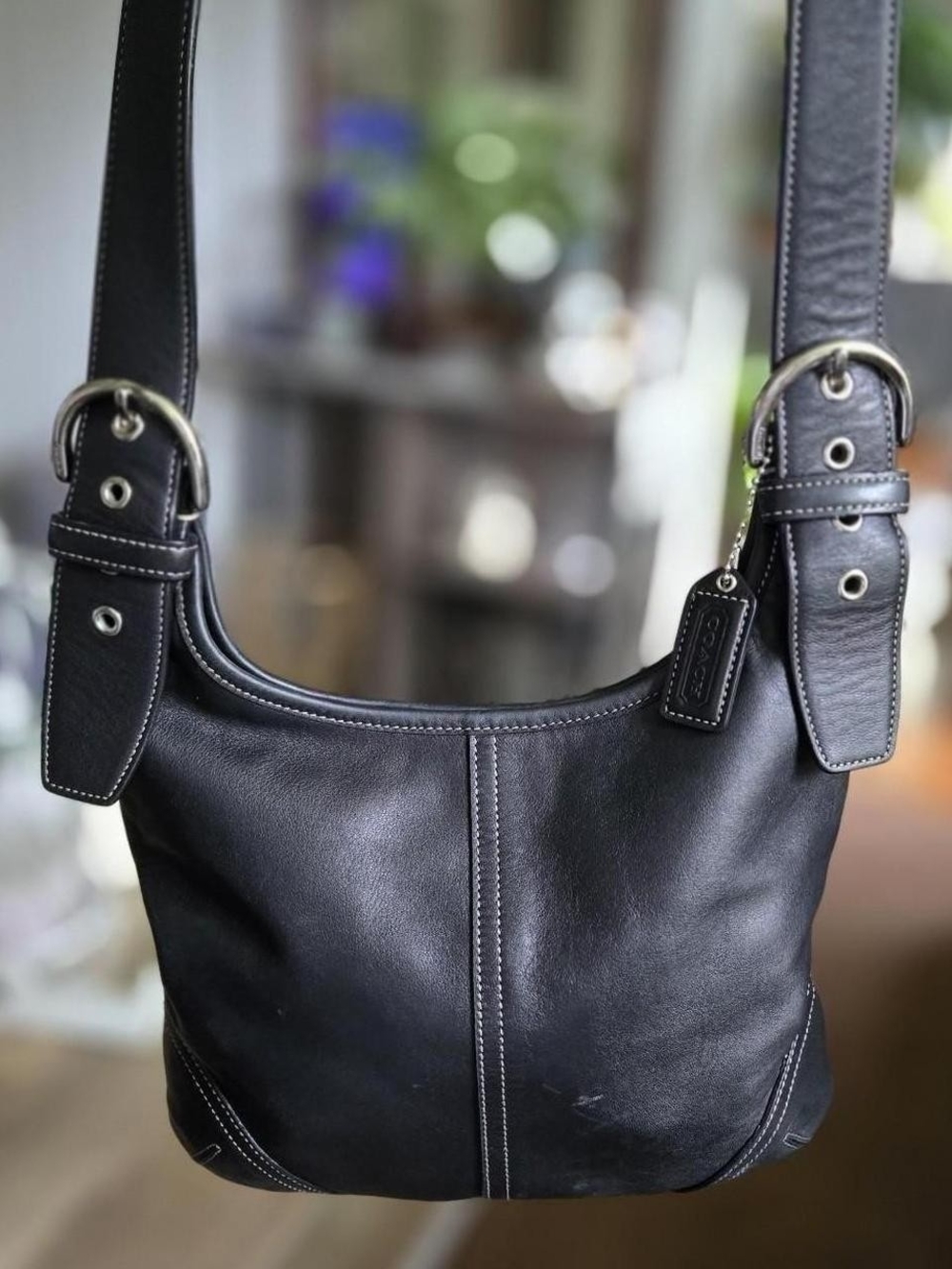 Vintage Y2K Coach Soho Slim Hippie Crossbody #9549